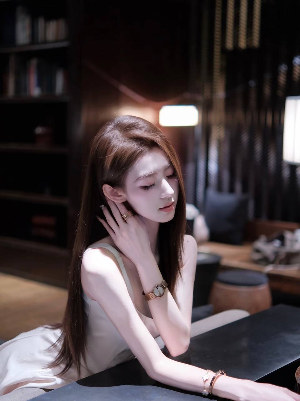 免费高清请稍候
